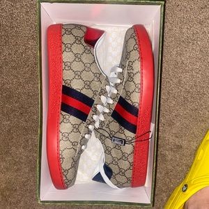 gucci flashtrek olx